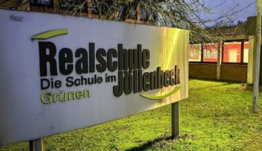 Einbruch in Bielefelder Realschule: Unbekannte machen dicke Beute