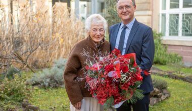 Anerkennung für ein beeindruckendes Lebenswerk: Karlsruher Psychiaterin Dr. Maria Rave-Schwank mit Wilhelm-Griesinger-Medaille ausgezeichnet, Städtisches Klinikum Karlsruhe GmbH, Story