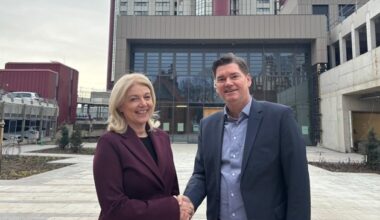 Geschäftsführung am Klinikum Bielefeld erweitert: Aufsichtsrat beruft Professorin ...