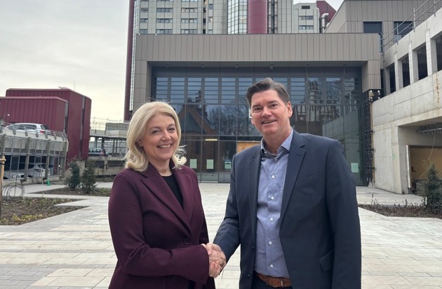 Geschäftsführung am Klinikum Bielefeld erweitert: Aufsichtsrat beruft Professorin ...