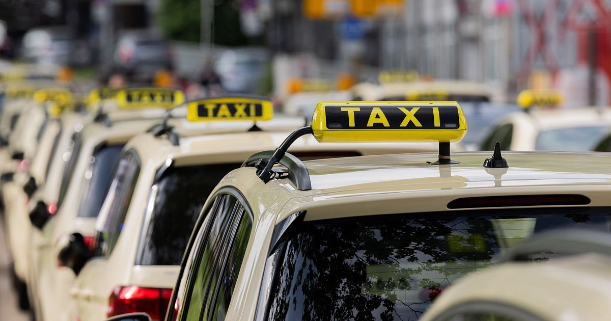 Vorgabe für Uber-Fahrten: Wie Essen das Taxi schützen will | NRW