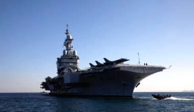 Der Vorgänger von Frankreichs neuem Riesen-Kriegsschiff: Der Flugzeugträger „Charles de Gaulle“