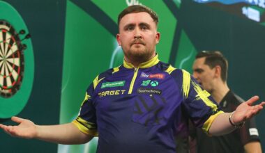 Titelträger im Viertelfinale: Luke Littler wird nach Zittersieg bei Darts-WM ausgebuht