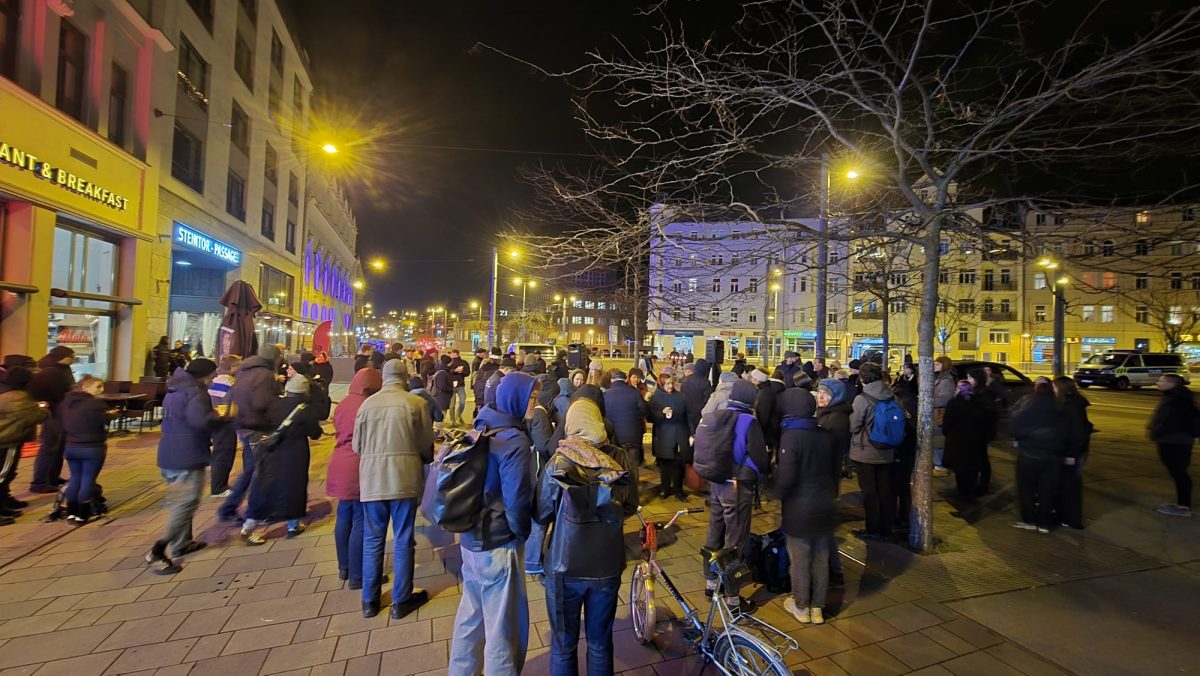 Chanukka-Gedenken am Donnerstagabend hat Trauer, Solidarität und Warnung vor Antisemitismus verbunden – Du bist Halle