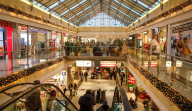 Neue E-Ladesäulen im Marktplatz-Center Neubrandenburg