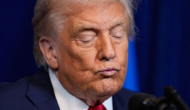 Trump sagt, er sei von Putin über den Angriff informiert worden. Foto: Alex Brandon/AP/dpa