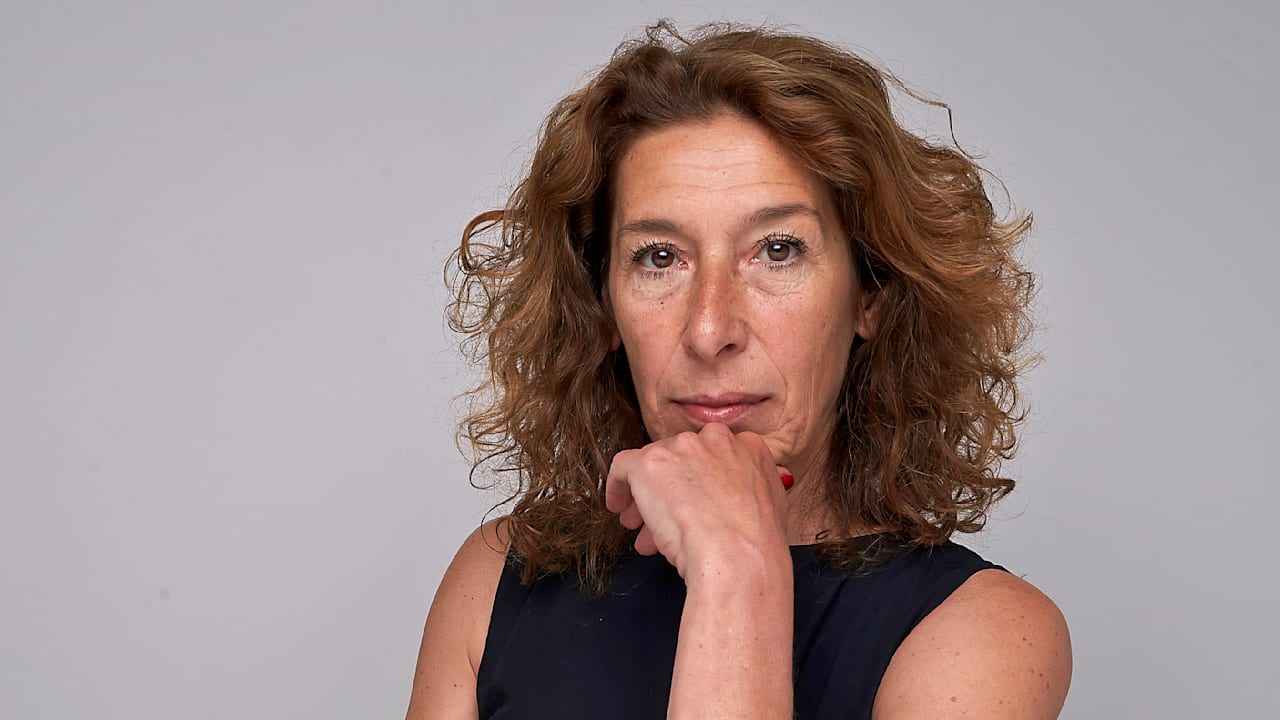 Adele Neuhauser im Steckbrief: Ihre Kindheit war tragisch | Unterhaltung