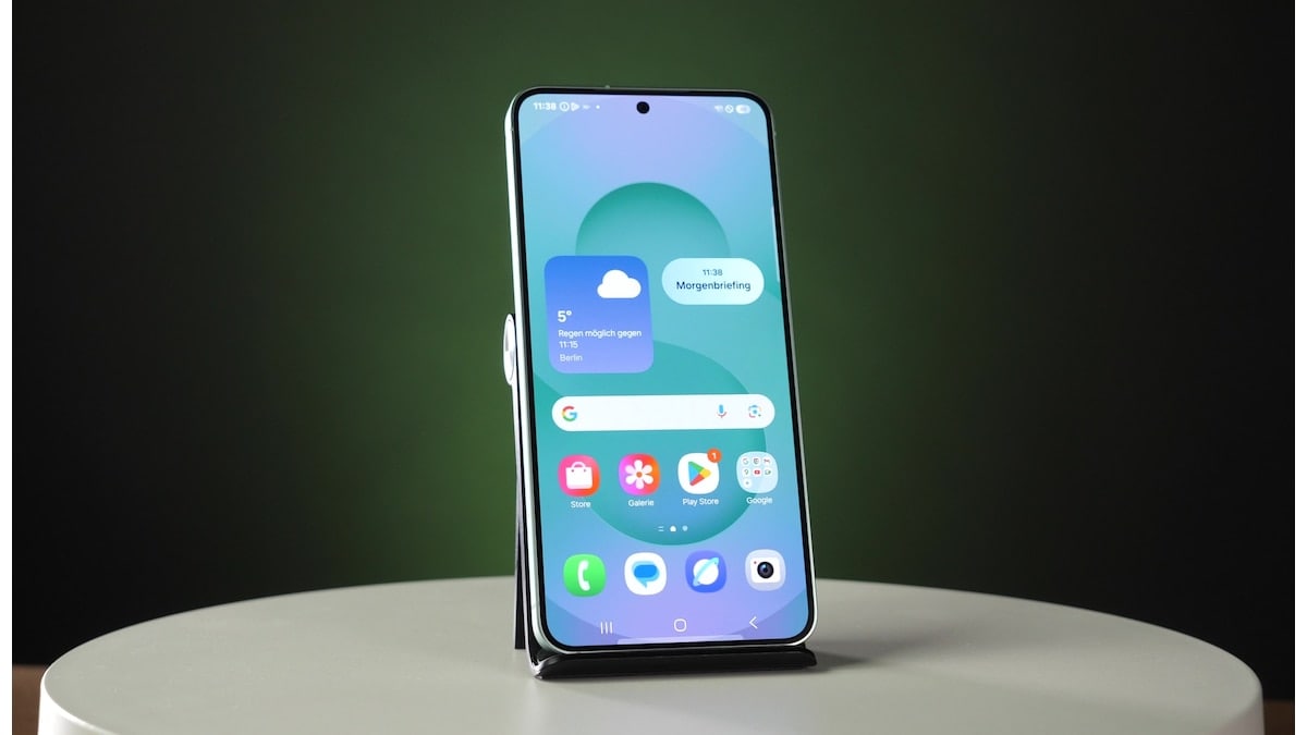 Das Samsung Galaxy S25 dürfte das Update als eines der ersten Modelle erhalten.