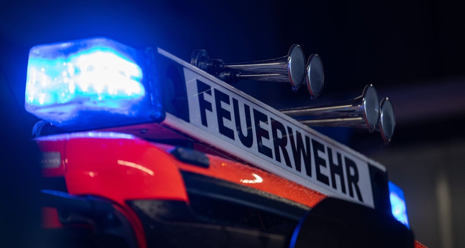 Bewohner wird bei Küchenbrand in Mehrfamilienhaus in Stuttgart schwer verletzt - Nachrichten aus Stuttgart