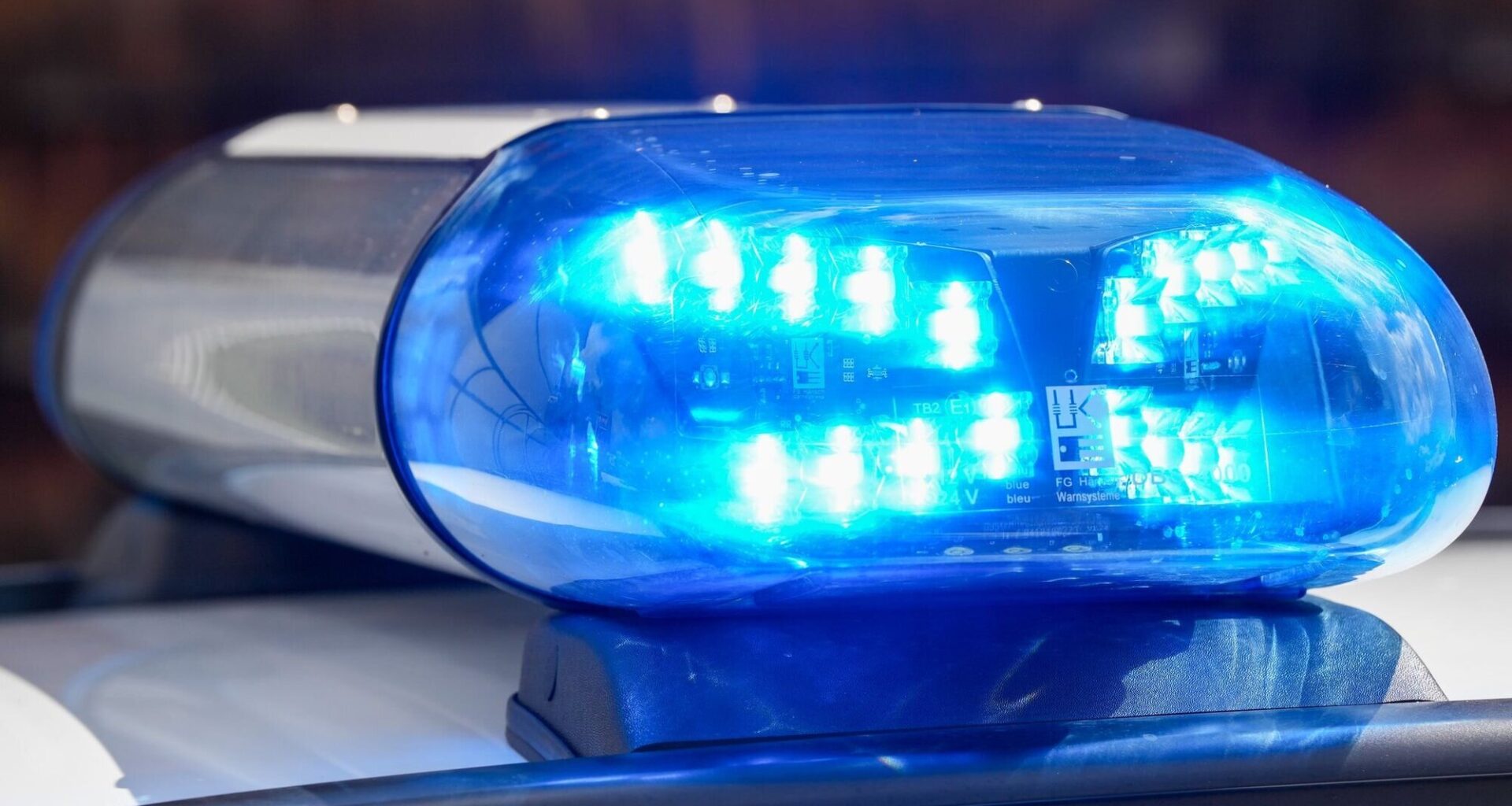 Lebensgefährlich verletzt: Mann in Stuttgart zwischen Straßenbahnen eingeklemmt - Nachrichten aus Stuttgart