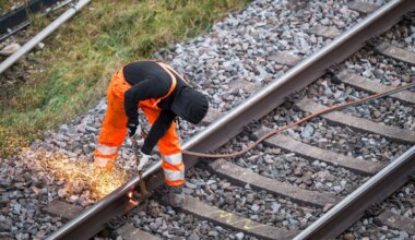 Langsamfahrstellen - Wie oft Züge in Bayern aktuell ausgebremst werden müssen - Bayern