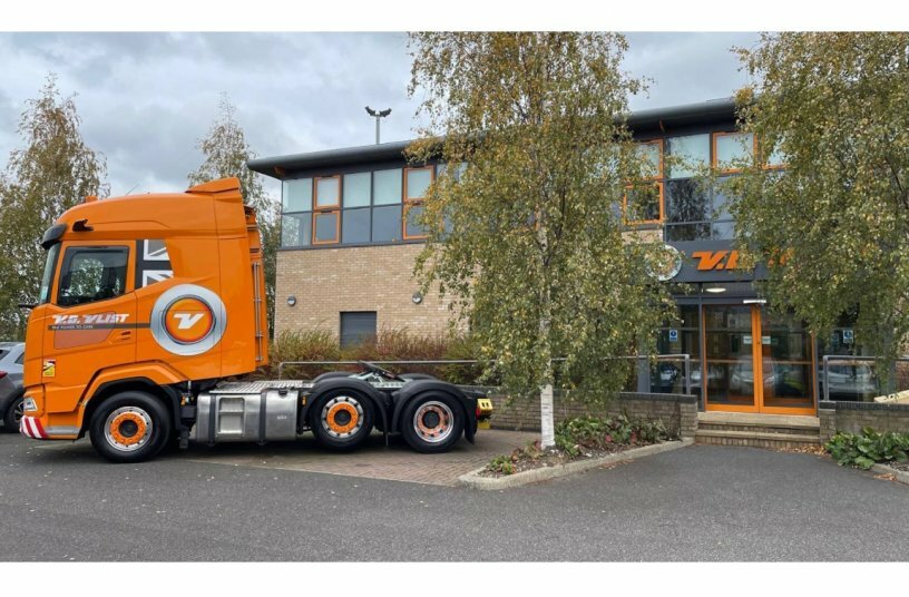 Unser UK-Truck ist unterwegs!<br>BILDQUELLE: Van der Vlist