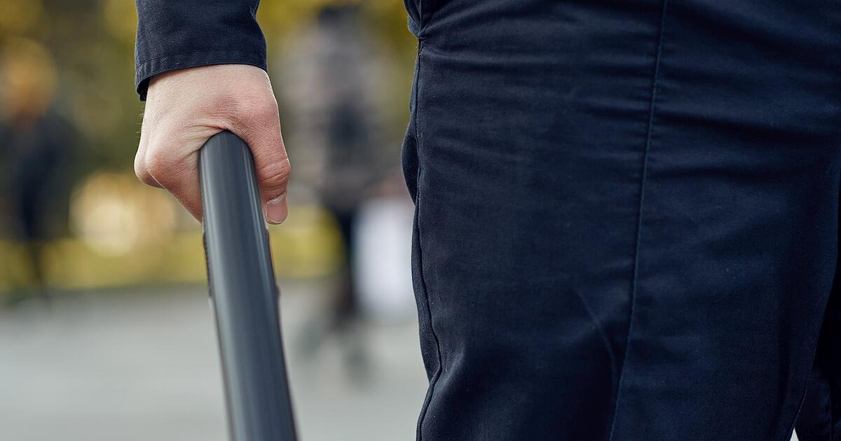 Nürnberg: Obdachloser bestohlen - Polizei fasst zwei Verdächtige