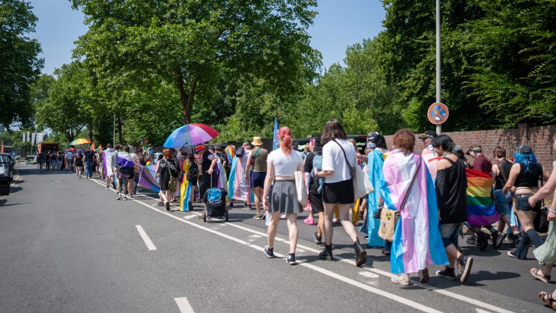 Am Mittwoch (17.12.2025) wurde der Verein „Queer in Herne“ offiziell gegründet unter anderem Beschäftigen sich die Verantwortlichen mit der Realisierung des CSD.