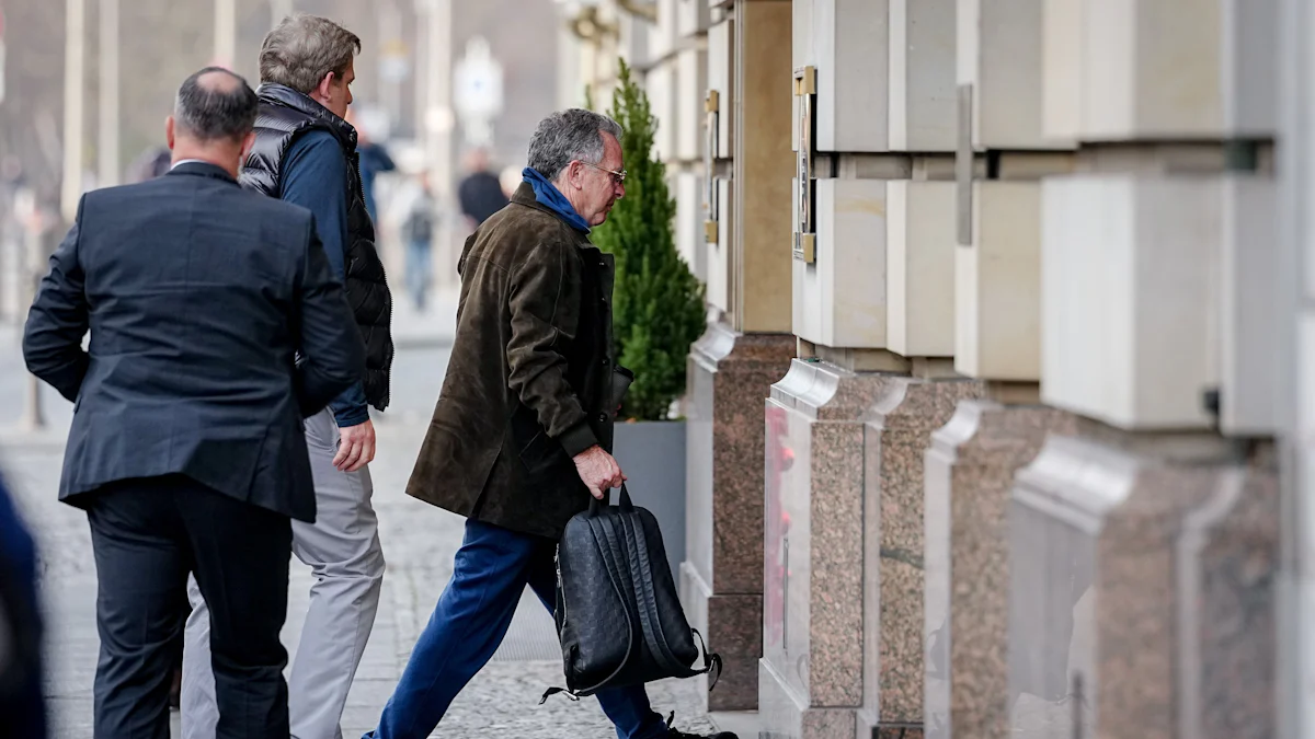 Berlin: Verhandlungen über die Ukraine und Friedenspläne - Politik