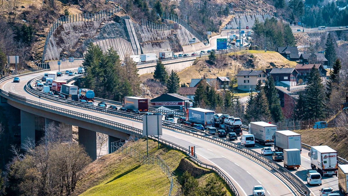 Verbrenner-Aus: EU-Parlament will Verbot rückgängig machen