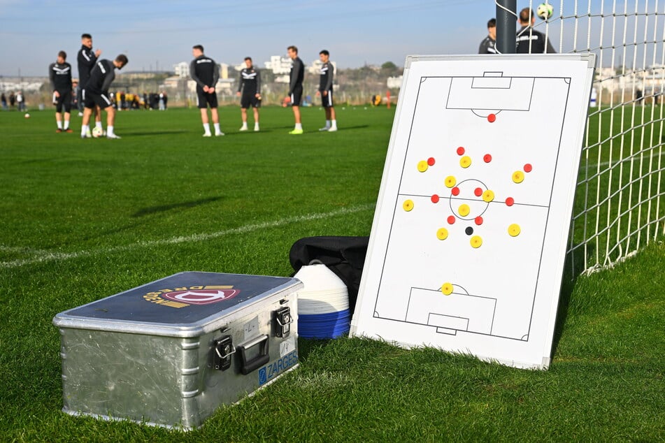 Wie auch schon im Vorjahr. Die Dynamos reisen erneut ins Winter-Trainingslager nach Lara.