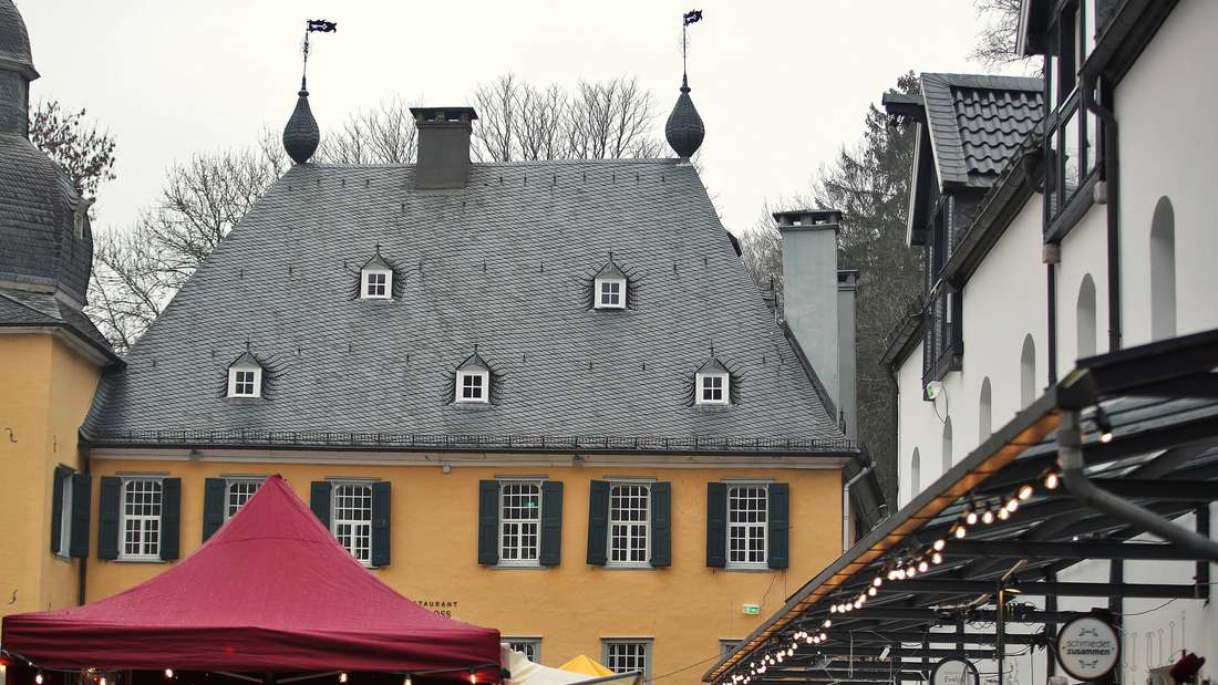 Weihnachtsmarkt Haus Schloss Lüntenbeck in NRW.
