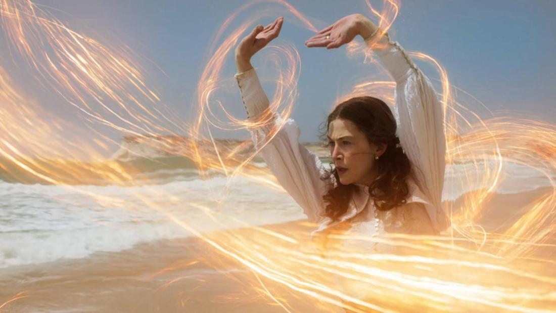 Rosamund Pike USA. Rosamund Pike in a scene in the (C)Amazon video new series : The Wheel of Time (2021) . S2E8