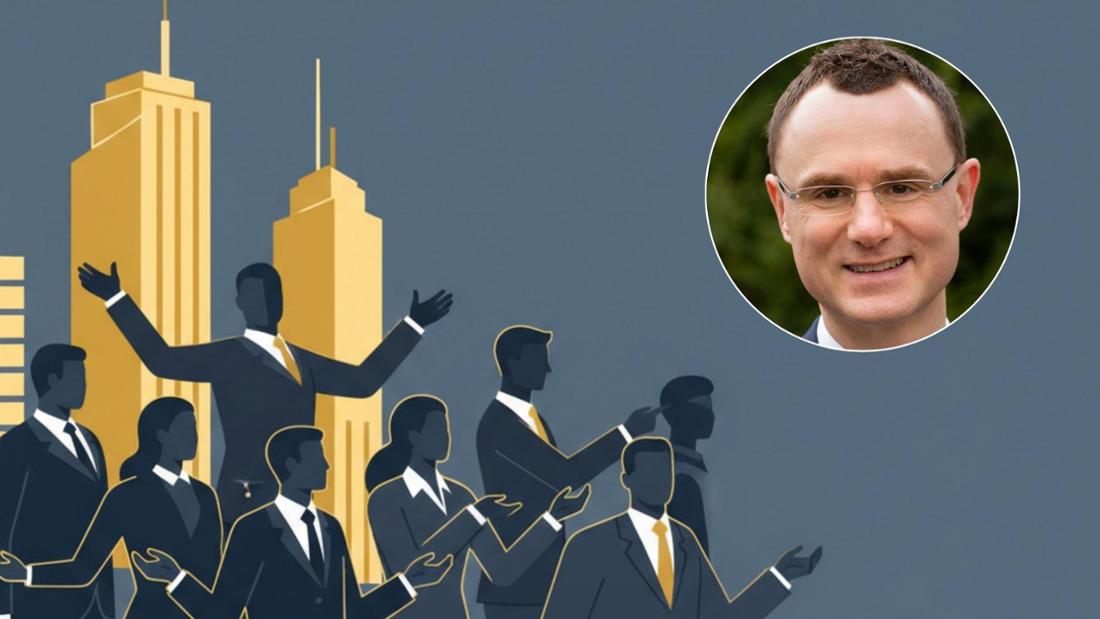 Eine KI-generierte Grafik zeigt Menschen in Anzügen vor Wolkenkratzern, in einem runden Fenster eingeklinkt Wissenschaftler Tomas Casas.