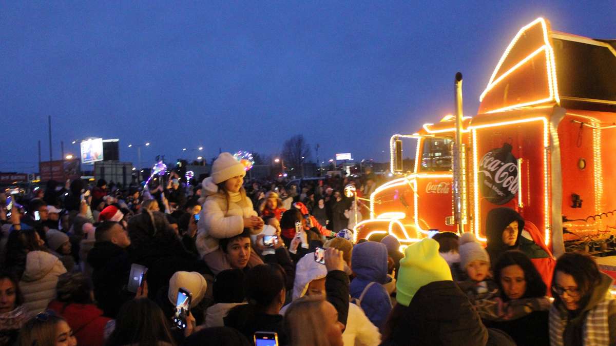 Coca-Cola-Trucks machen Halt in NRW – auch in einem beliebten Einkaufszentrum