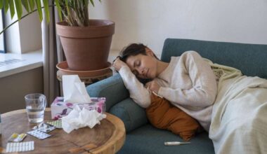 Gehirn schaltet auf „Bitte nicht stören“ – Warum wir niemanden sehen wollen, wenn wir krank sind