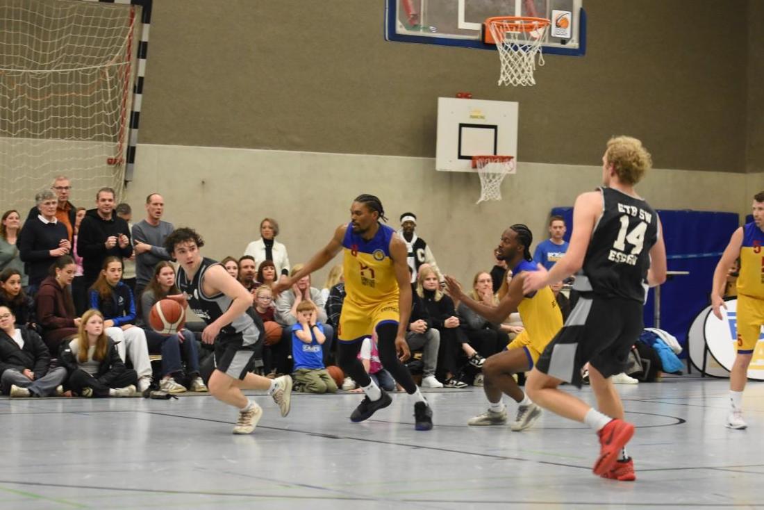 Basketball
2. Regionalliga Herren: BC 70 Soest gegen ETB Miners Essen II