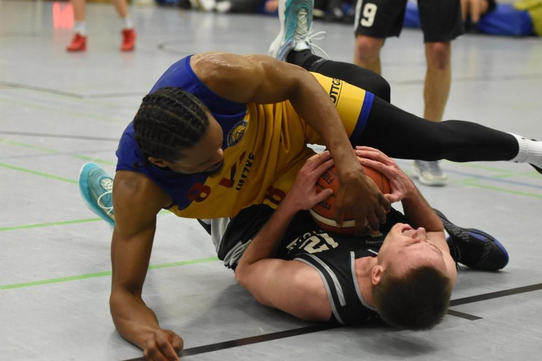 Basketball
2. Regionalliga Herren: BC 70 Soest gegen ETB Miners Essen II