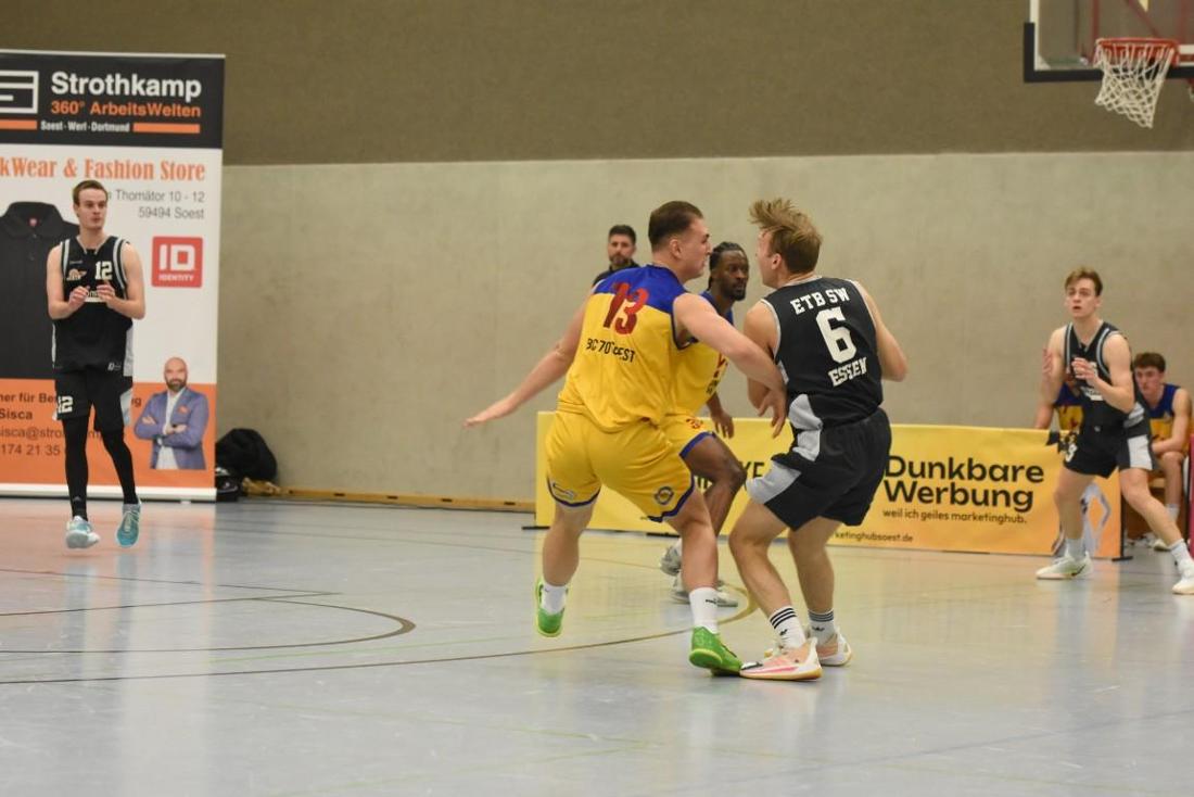 Basketball
2. Regionalliga Herren: BC 70 Soest gegen ETB Miners Essen II