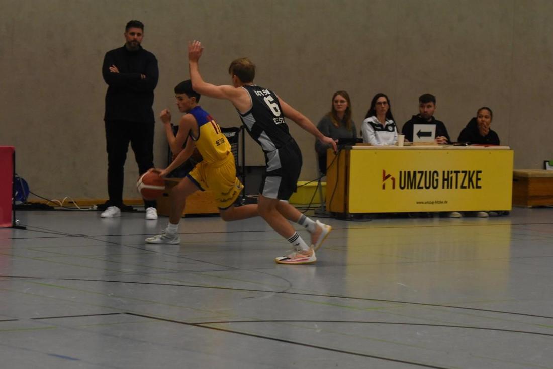 Basketball
2. Regionalliga Herren: BC 70 Soest gegen ETB Miners Essen II