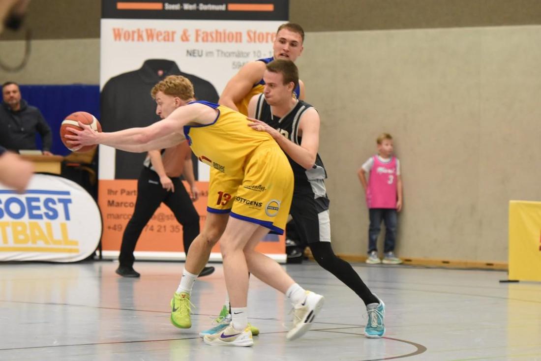 Basketball
2. Regionalliga Herren: BC 70 Soest gegen ETB Miners Essen II