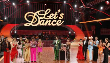 Ex-Dschungelkönigin spricht über spätes Mutterglück