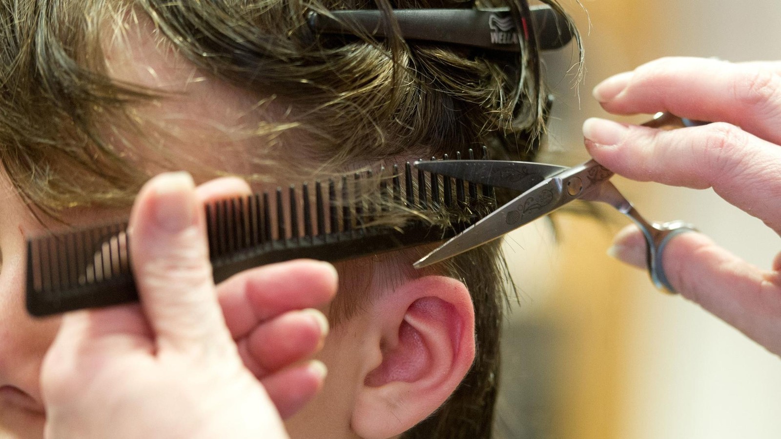 Warum man zwischen den Jahren keine Haare und Nägel schneiden soll