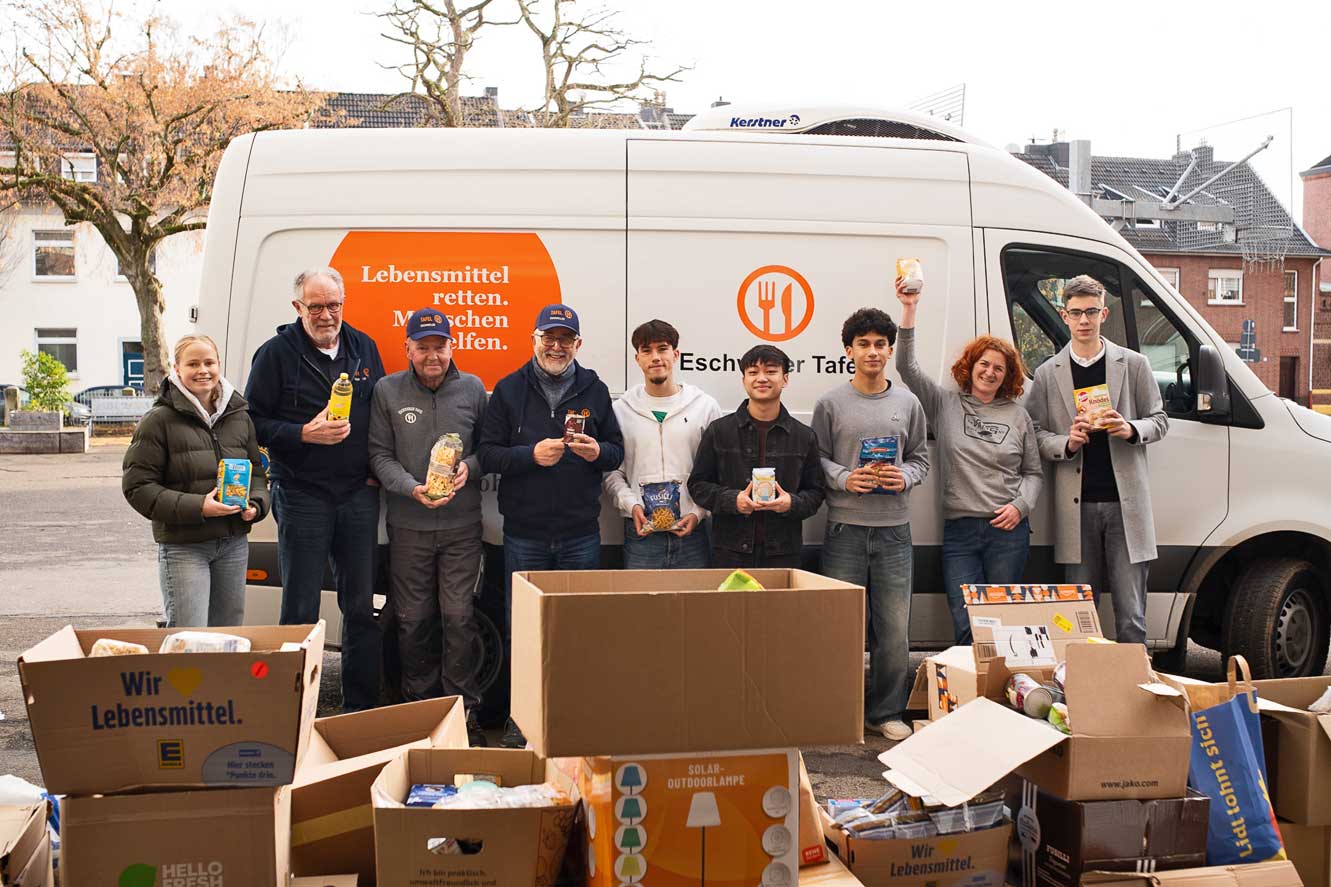 Städtisches Gymnasium sammelt für die Eschweiler Tafel