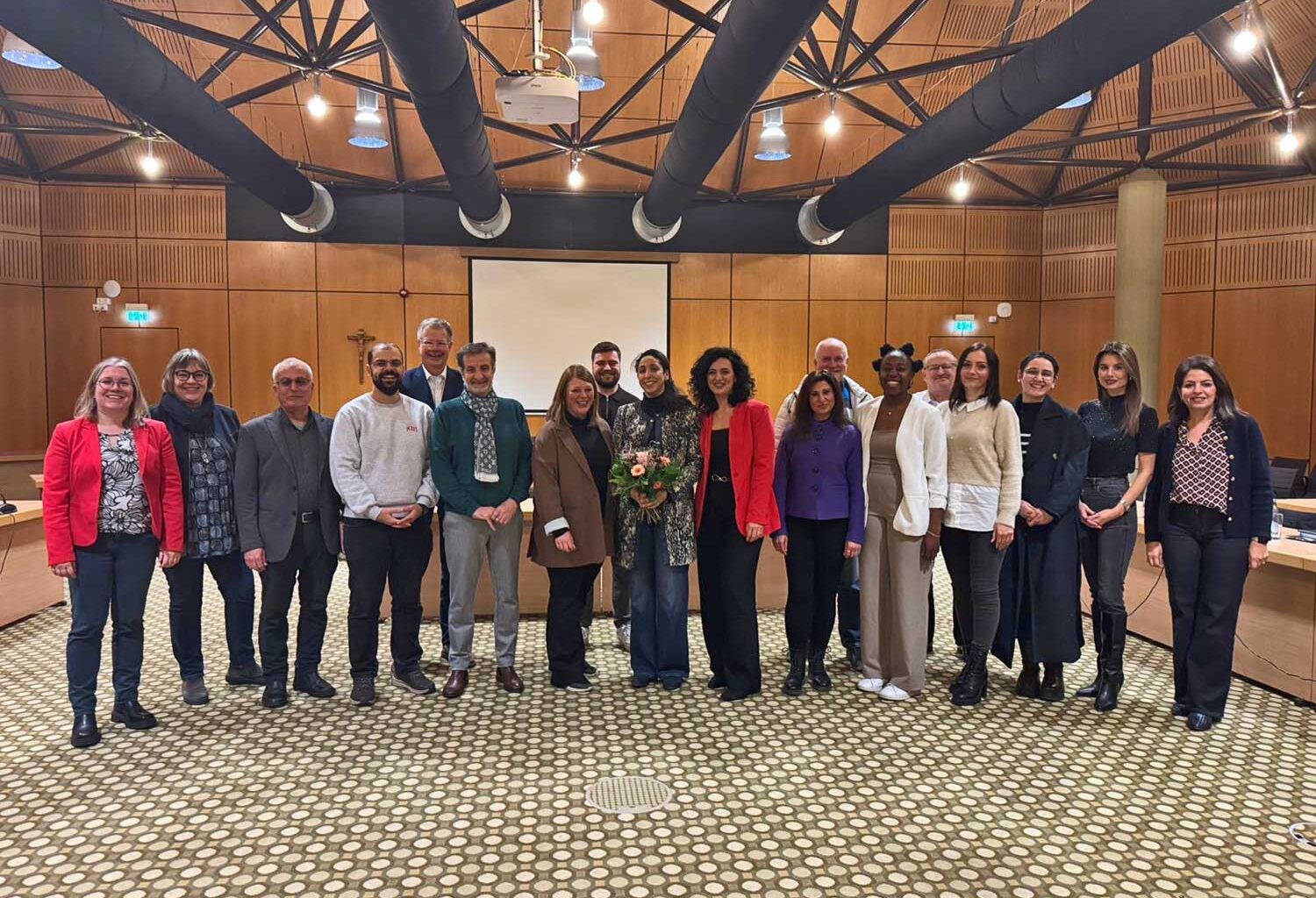 Nora Hamidi Vorsitzende des neuen Ausschusses