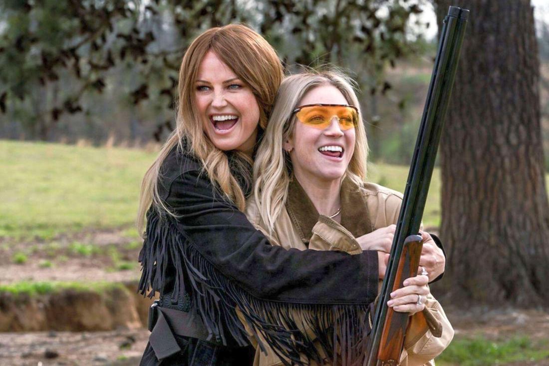 „The Hunting Wives“