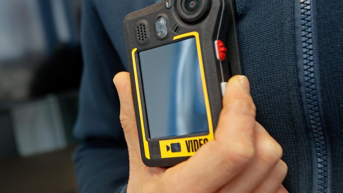 Das Klinikum Dortmund will Bodycams zum Schutz von Mitarbeitern testen. Bodycams