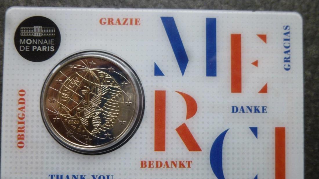 Irgendjemand hat die Münze aus so einer Coincard entnommen und ausgegeben