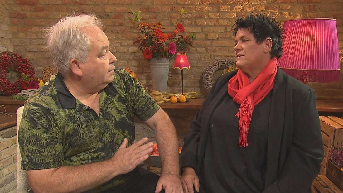 Bauer sucht Frau - Frank will sich gegenüber Gnadenhofbesitzerin Simone erklären.