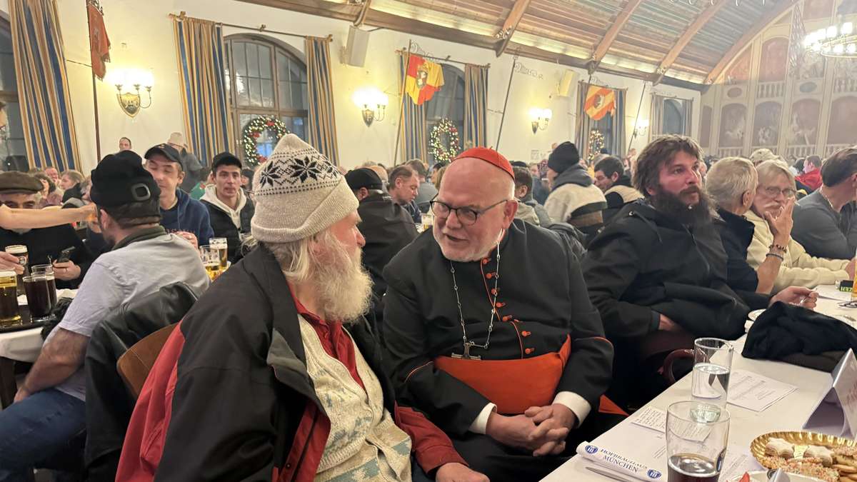 Im Hofbräuhaus gab es an Weihnachten ein Fest für Obdachlose