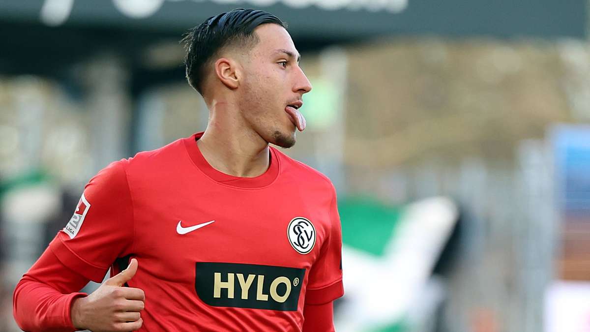 Ebnoutalib kommt zur Eintracht: Krösche gewinnt gegen Schwegler
