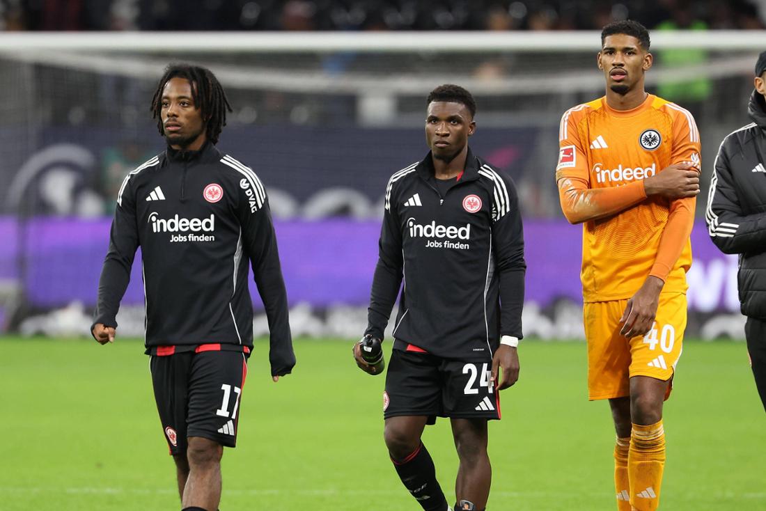 Elye Wahi (l.) steht vor einem Wechsel von Frankfurt nach Nizza.