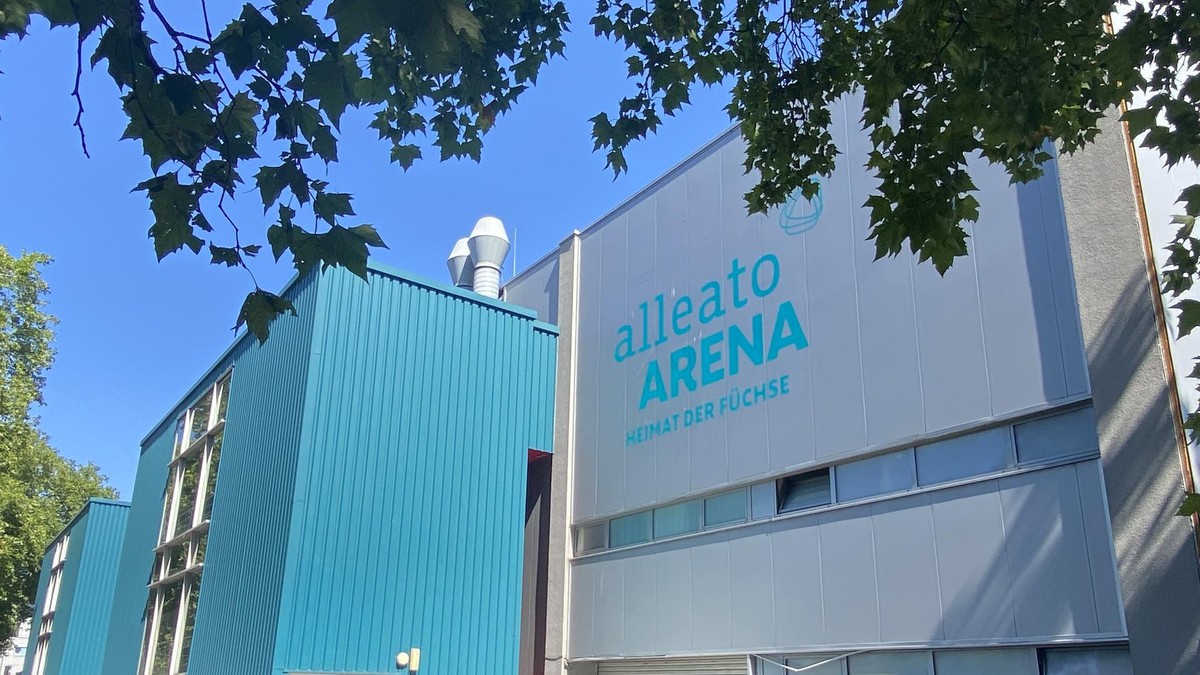Die Eissporthalle Duisburg steht vor ihren letzten Wochen. Ein Neubau soll am Donnerstag beschlossen werden.