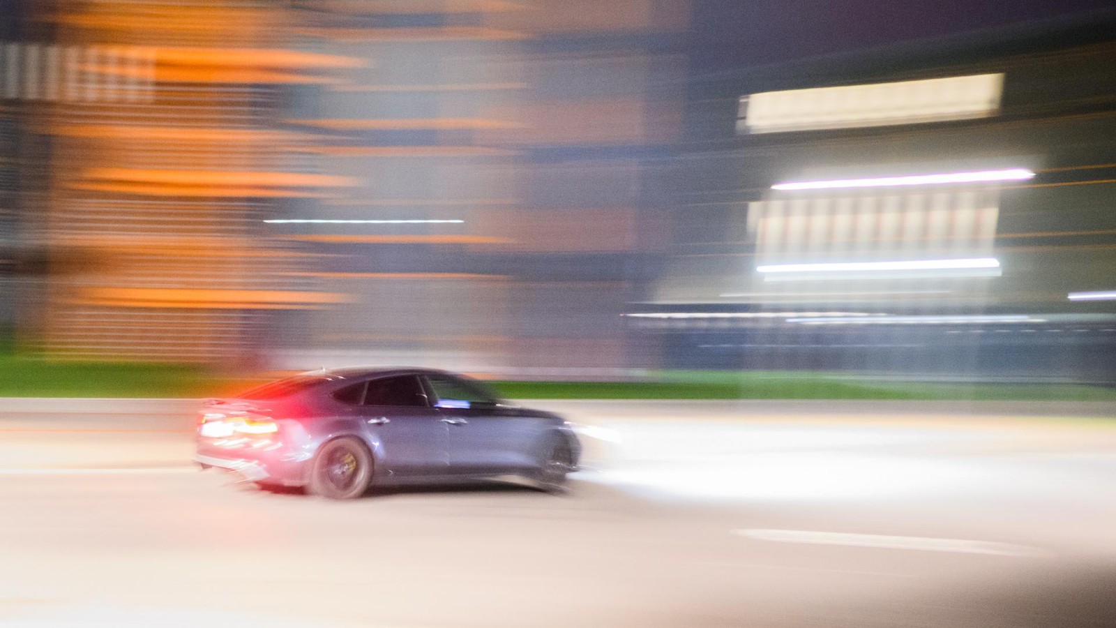 Raser mit 151 km/h auf der Kurt-Schumacher-Straße erwischt