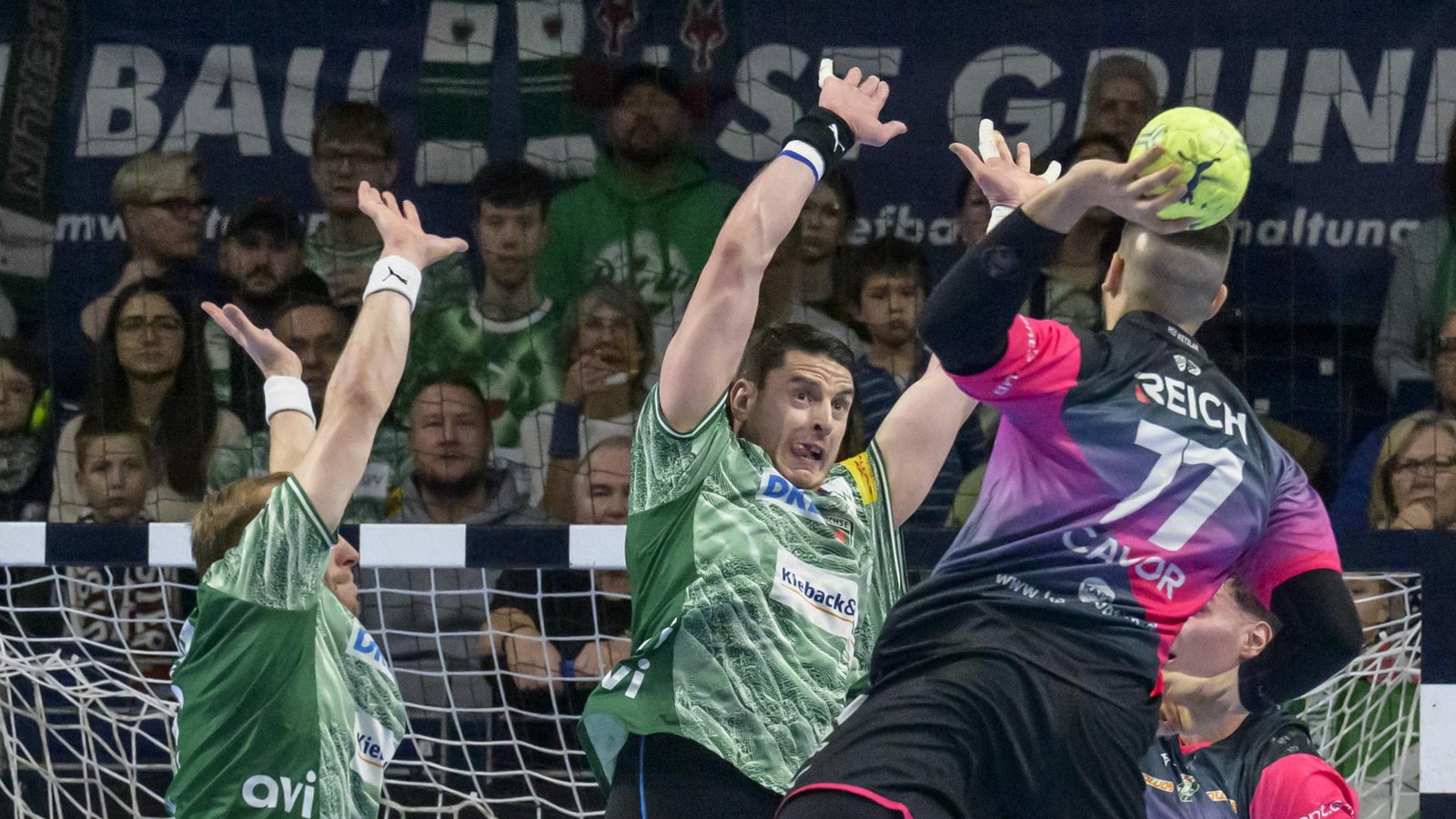 Füchse Berlin schlagen Wetzlar – und sind schon heiß auf Kiel