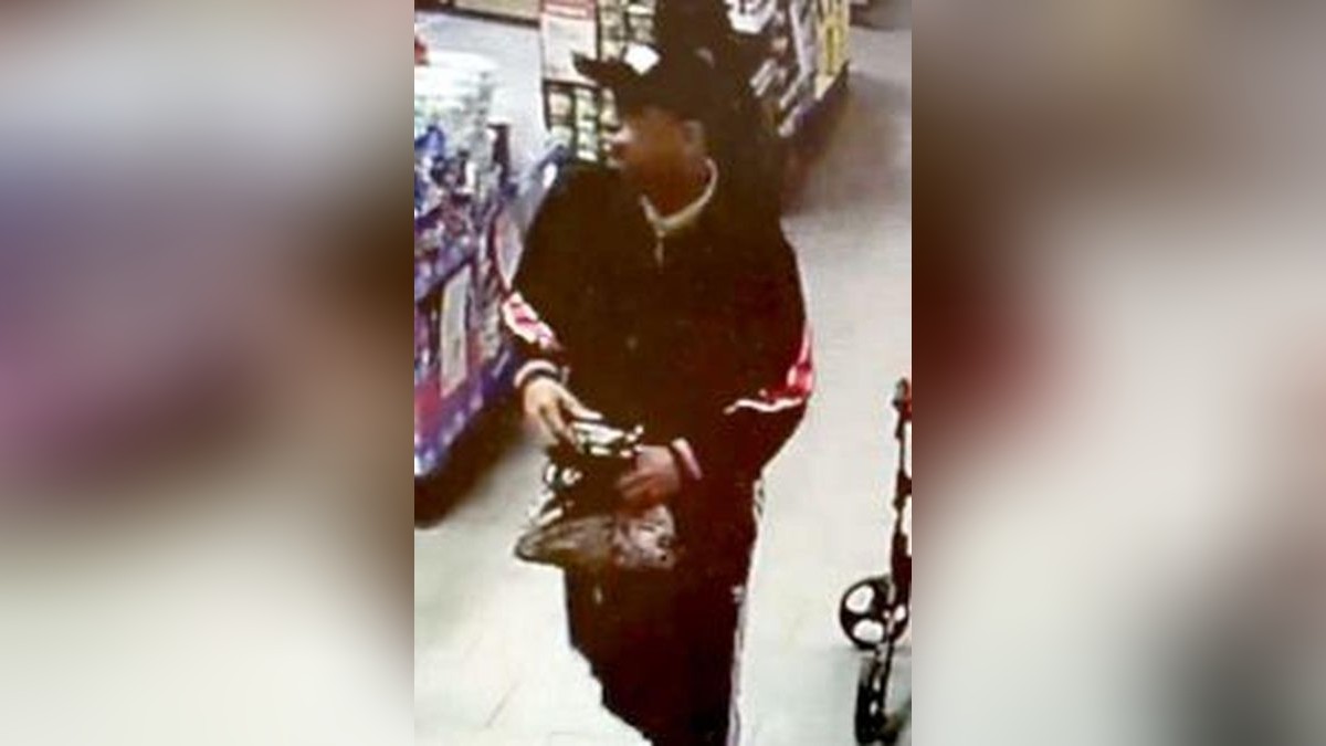 Dieser Mann wird von der Polizei Gelsenkirchen gesucht.