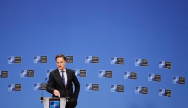 Nato-Chef macht Ansage zur US-Bündnistreue ++ Selenskyj bald in Washington