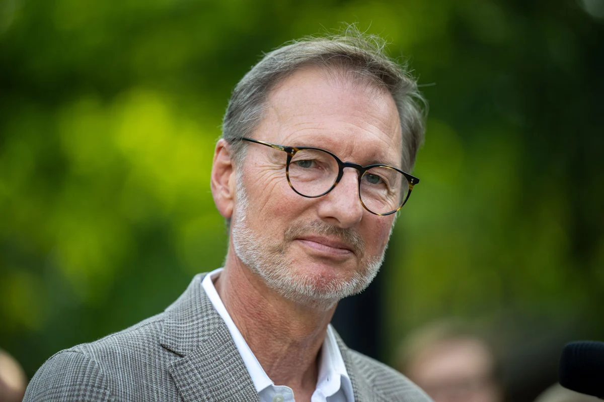 Böllern in Berlin - Zitat: Zoodirektor Knieriem zu einem Berliner Böllerverbot - Wissen