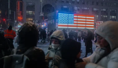 Wintersturm im Nordosten der USA: Hunderte Flüge gestrichen