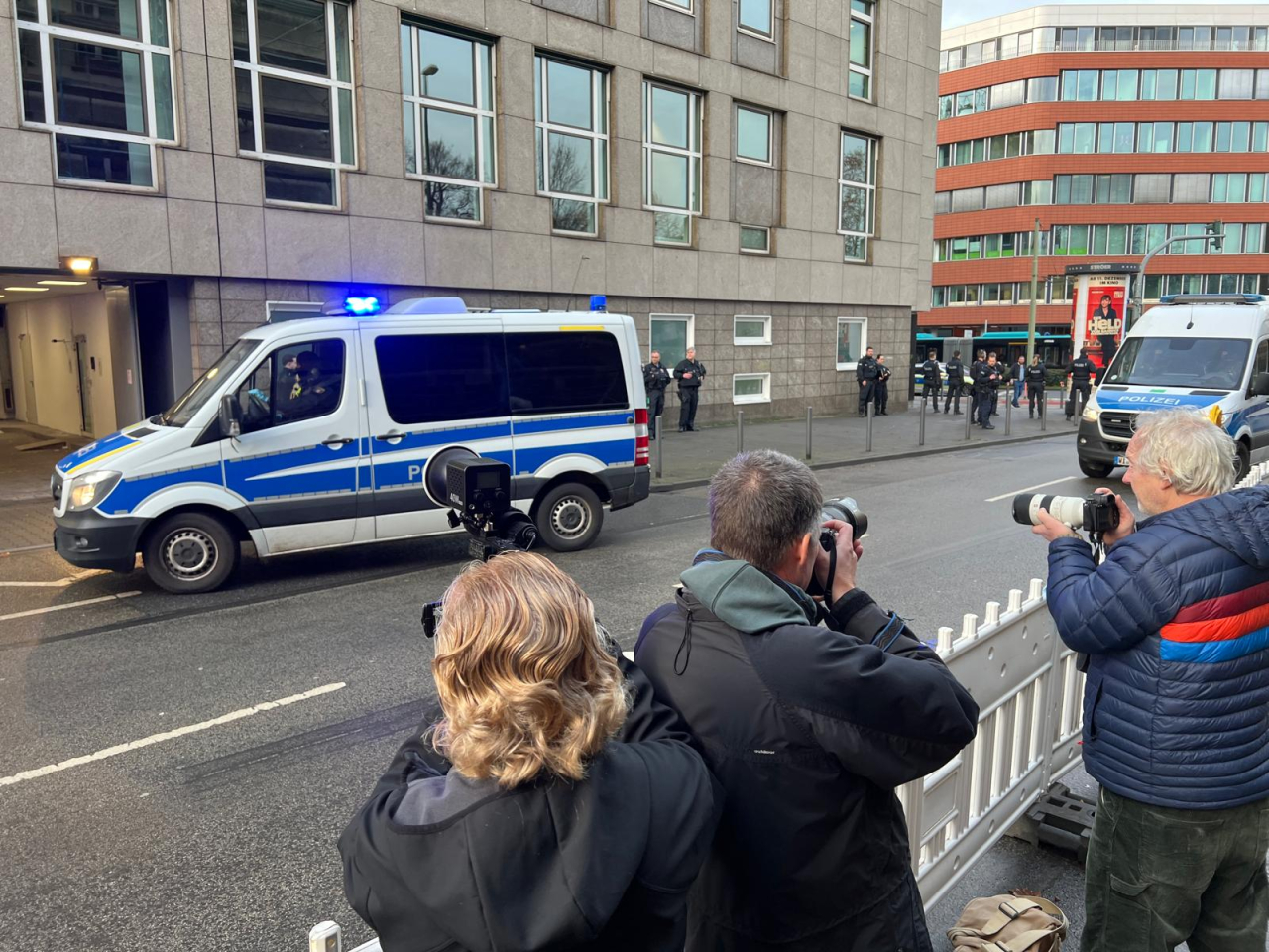 Journal Frankfurt News - Prozess gegen drei mutmaßliche Spione startet